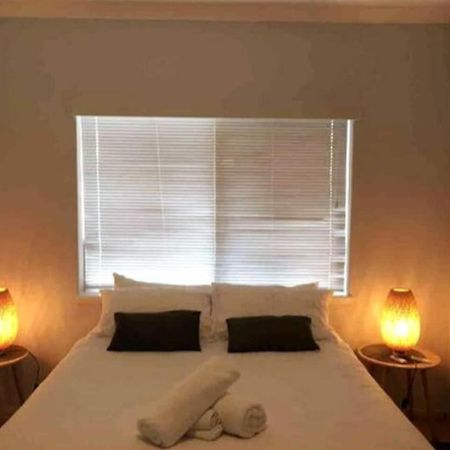 Acacia Holiday Or Business Stay - Quiet Location Perth Exteriör bild