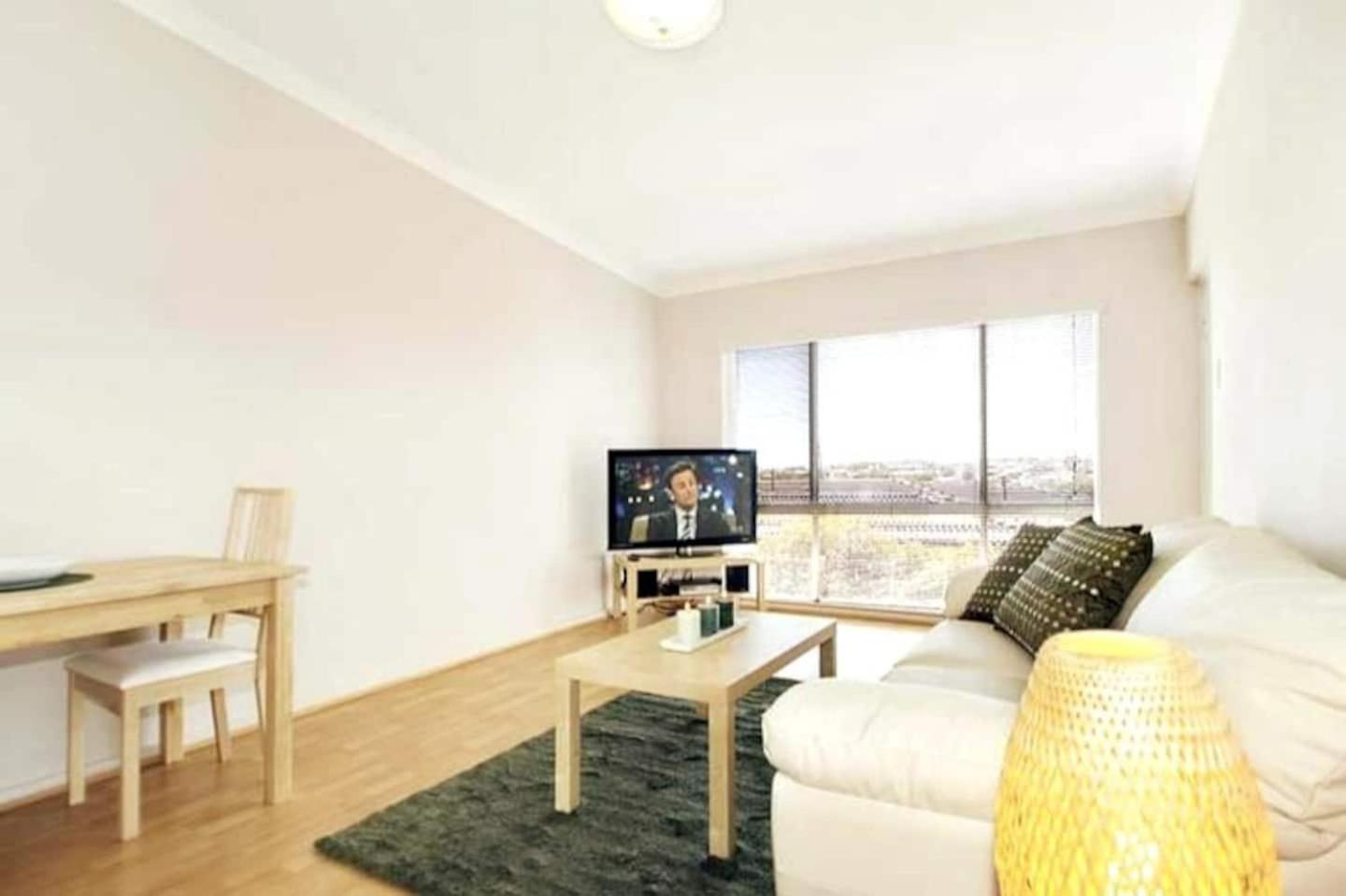 Acacia Holiday Or Business Stay - Quiet Location Perth Exteriör bild